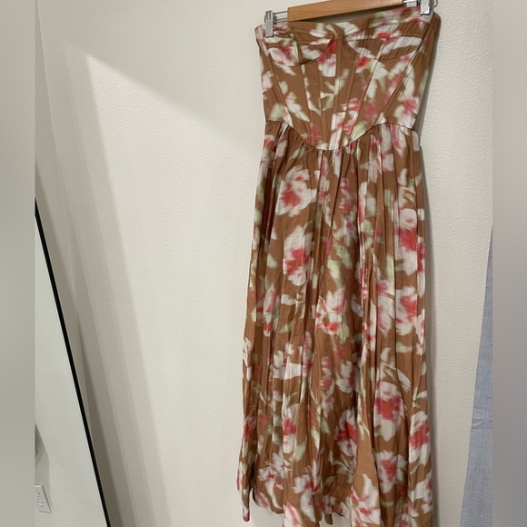 Bardot Lola Corset Strapless Floral Dress in Pink and Cream - Picture 3 of 8